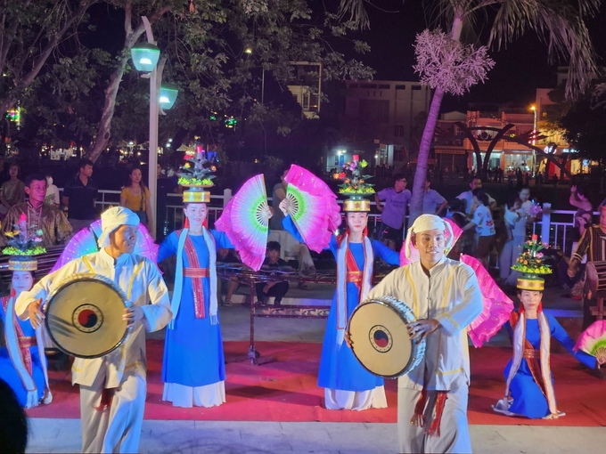 Unique cultural festivals help Ninh Thuan attract tourists. Photo: PC.