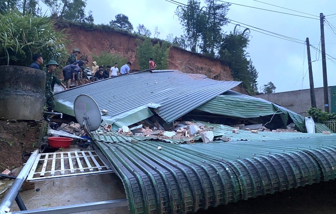 Hiện trường vụ sạt lở. Ảnh: Phương Chi.