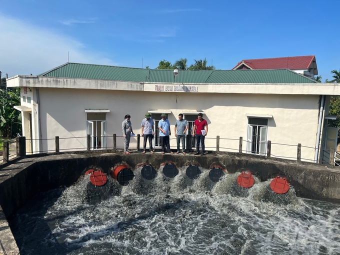 Trạm bơm tiêu Hoằng Quang 1 (TP Thanh Hoa) tiêu ra sông Mã. Ảnh: Xuân Hào. 