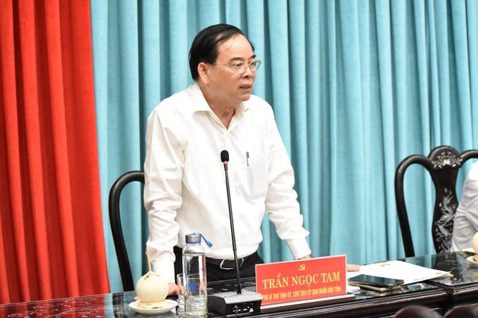 Mr. Tran Ngoc Tam, Chairman of the Ben Tre Provincial People's Committee, said that since the beginning of 2024, Ben Tre has not had any ships arrested due to violating foreign waters. Photo: Minh Dam.