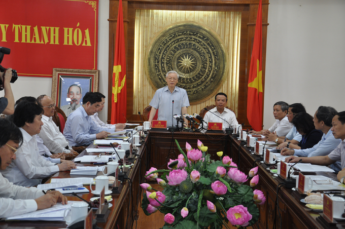 Tổng Bí thư Nguyễn Phú Trọng làm việc với lãnh đạo Tỉnh ủy, UBND tỉnh Thanh Hóa năm 2011. Ảnh: Minh Hiếu.