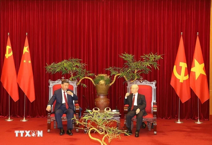 General Secretary Nguyen Phu Trong invited the General Secretary and President of China to enjoy tea during Xi Jinping's visit to Vietnam in December 2023. Photo: VNA.