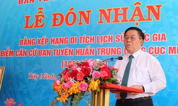 Ông Nguyễn Trọng Nghĩa, Ủy viên Bộ Chính trị, Bí thư Trung ương Đảng, Trưởng Ban Tuyên giáo Trung ương phát biểu tại buổi lễ.