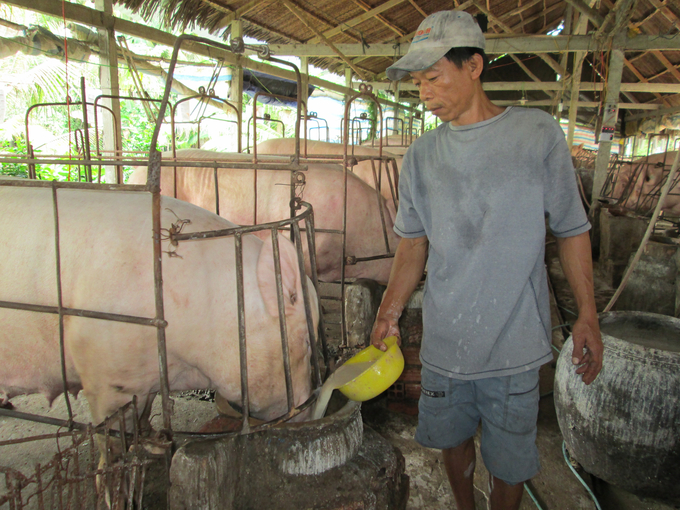 Công tác quản lý, kiểm soát dịch bệnh động vật thường xuyên được triển khai, đảm bảo hạn chế dịch bệnh bùng phát. Ảnh: Kim Anh.