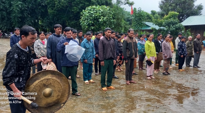 Chiêng trống tiễn Tổng Bí thư Nguyễn Phú Trọng. Ảnh: Đ.L. 