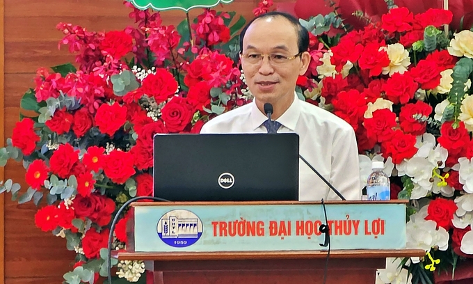 GS.TS Trịnh Minh Thụ, Hiệu trưởng Trường Đại học Thủy lợi, cho biết: Đại học Thủy lợi đã trở thành trường đại học đào tạo đa ngành, đa nghề, đa lĩnh vực. Ảnh: Bảo Thắng.