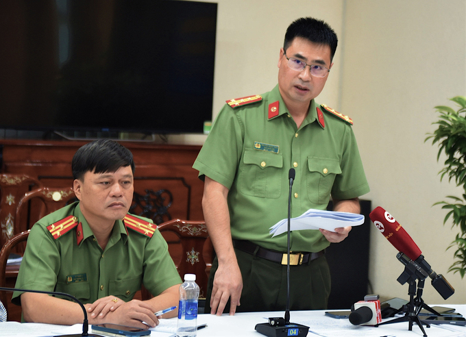 Đại tá Nguyễn Mạnh Toàn, Phó Giám đốc Công an tỉnh Đồng Nai, thông tin về vụ án nguyên Chủ tịch huyện Nhơn Trạch Nguyễn Thị Giang Hương bị lừa 171 tỷ đồng. Ảnh: HT.