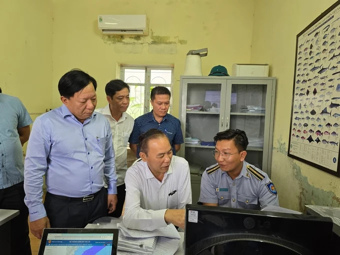 hai-phong-can-quyet-liet-hon-trong-chong-khai-thac-iuu-153641_662-165615