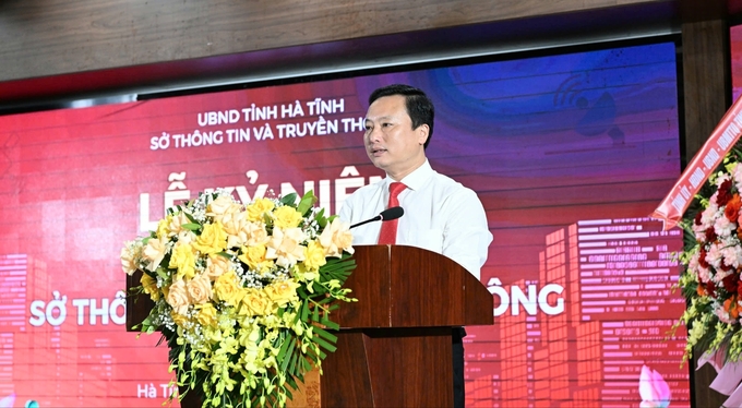 Ông Đậu Tùng Lâm, Giám đốc sở TT&TT Hà Tĩnh ôn lại lịch sử 20 năm hình thành và phát triển. 