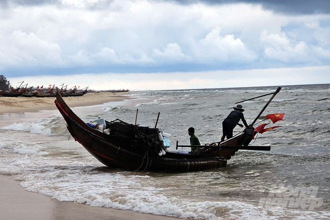 Những chiếc thuyền mang theo niềm hi vọng. Ảnh: Võ Dũng.