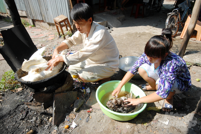 An Giang hiện còn bắt cặp vấn đề các cơ sở giết mổ nhỏ lẻ và thủ công đang hoạt động lên đến 37 điểm. Ảnh: Lê Hoàng Vũ.