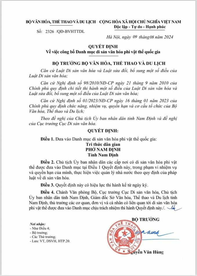 Quyết định số 2326 do Bộ trưởng Nguyễn Văn Hùng ký đang khiến nhiều nghệ nhân làng phở Vân Cù... không vui. 