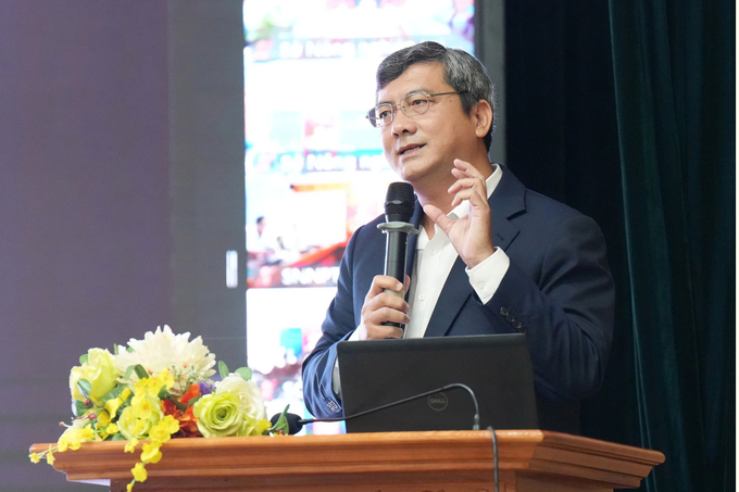 Dr. Tran Minh Hai, Vice Dean of the School of Public Policy and Rural Development. Photo: Nguyen Thuy.