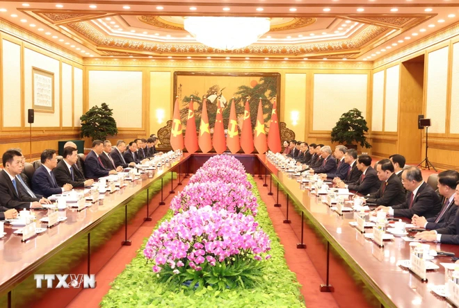 General Secretary and President To Lam holds talks with General Secretary and President of China Xi Jinping. Photo: Tri Dung.