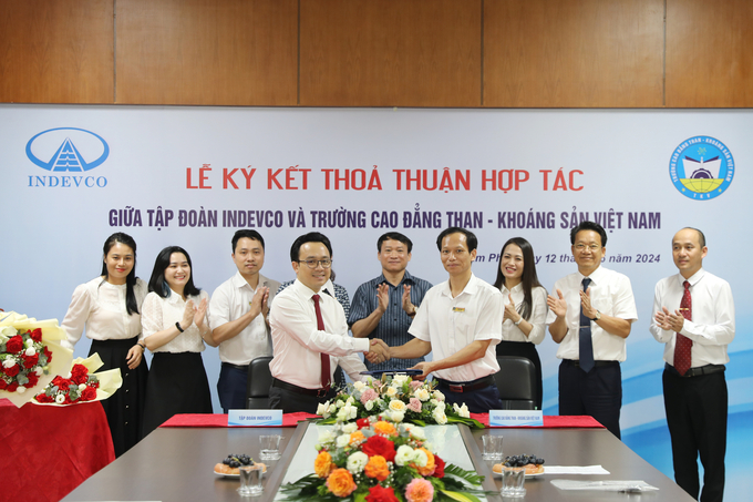 Tập đoàn INDEVCO đã kí kết thỏa thuận hợp tác với nhiều trường ĐH - CĐ trên địa bàn tỉnh Quảng Ninh.