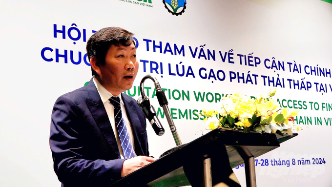 Mr. Nguyen Do Anh Tuan, Director General of the International Cooperation Department, Ministry of Agriculture and Rural Development, delivered the opening remarks. Photo: Minh Sang.