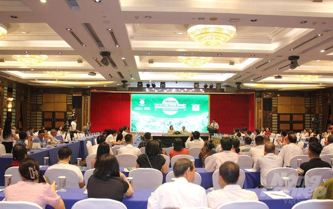 The workshop was attended by many experts and management agencies. Photo: Trung Quan.