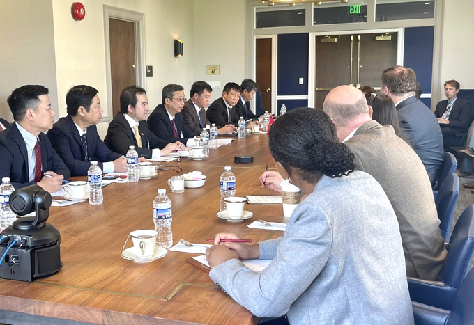 The working session between Deputy Minister Hoang Trung and USDA was held on August 27 in the United States. Photo: Plant Protection Department.