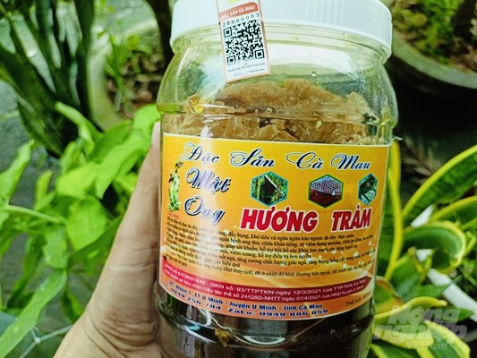 Mật ong Hương Tràm - sản phẩm đặc trưng của vùng đất U Minh Hạ. Ảnh: Trọng Linh.