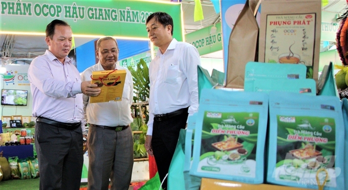 Sản phẩm OCOP Hậu Giang dần khẳng định được vị thế trên thị trường bởi chất lượng và khả năng đáp ứng yêu cầu ngày càng khắt khe của người tiêu dùng. Ảnh: KT.