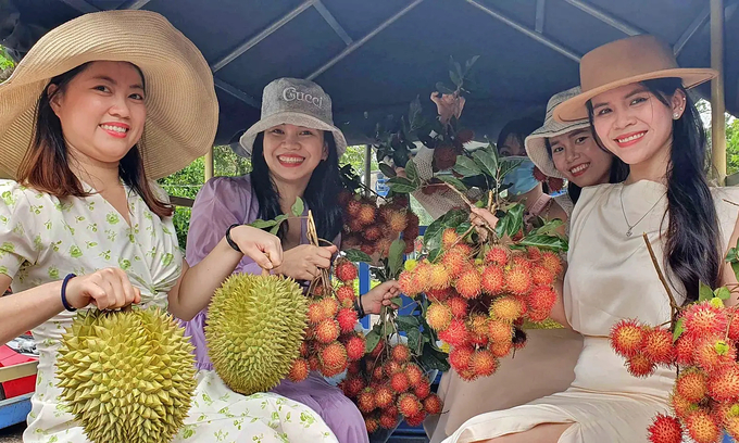 Thông qua lễ hội trái cây, nhiều mặt hàng thế mạnh của Việt Nam được thị trường Trung Quốc đón nhận. Ảnh: Anh Minh.