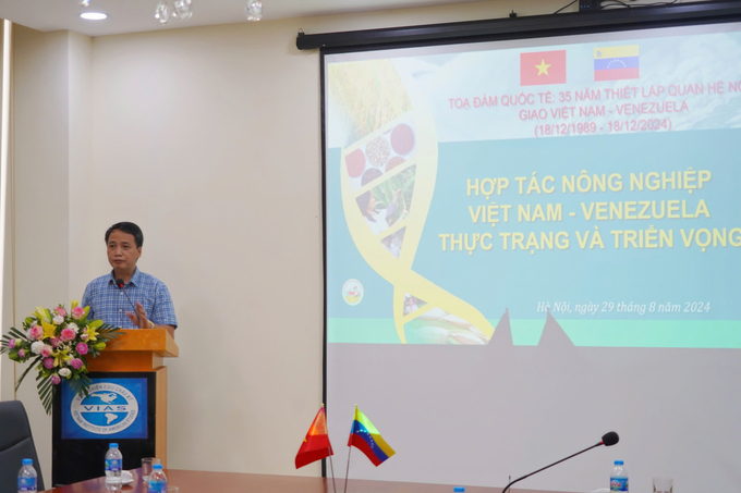 Dr. Nguyen Xuan Dung, Deputy Director of the Center for Technology Transfer and Agricultural Extension, Vietnam Academy of Agricultural Sciences.