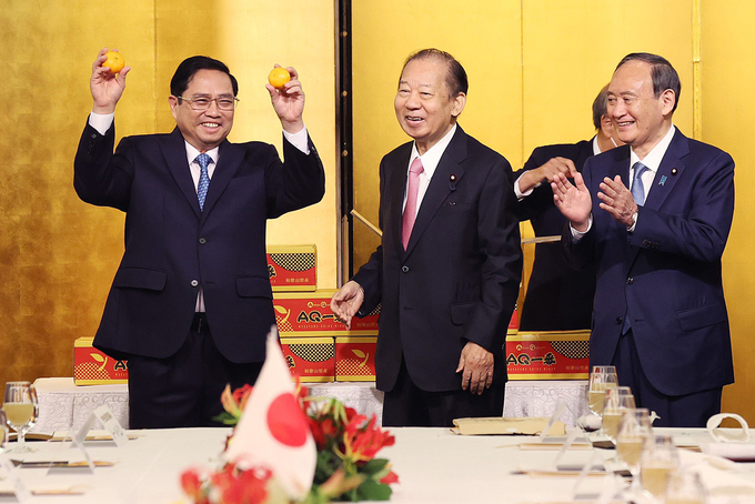 Prime Minister Pham Minh Chinh attends the export ceremony of Unshu tangerines to the Vietnamese market. Photo: Duong Giang.