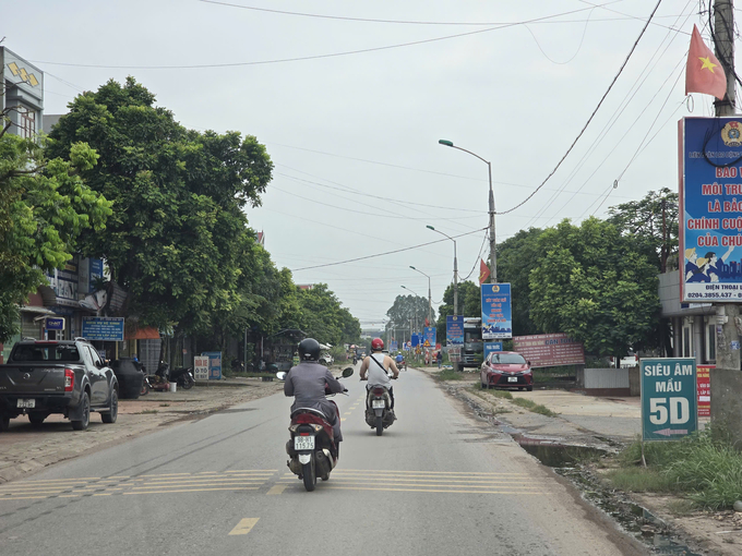 Giao thông thuận tiện là điều kiện tiên quyết kéo theo sự phát triển kinh tế - xã hội. Ảnh: Thanh Phương.