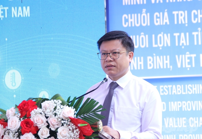 Theo ông Nguyễn Quốc Toản, những bài học từ dự án trang trại chăn nuôi lợn thông minh sẽ là kinh nghiệm quý báu để triển khai hiệu quả các dự án tiếp theo. Ảnh: Trung Quân.