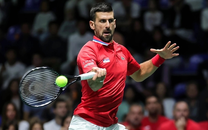 Tay vợt Novak Djokovic đang tập trung chuyên môn nhiều hơn cho đội tuyển quần vợt Serbia. Ảnh: Reuters