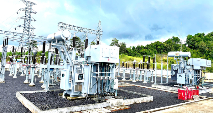 Dự án lắp đặt máy biến áp T2 TBA 110kV Krông Nô đưa vào vận hành nâng cao độ tin cậy cung cấp điện cho hệ thống lưới điện tỉnh Đắk Nông. Ảnh: Tâm An.