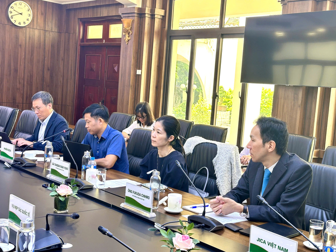 JICA Vietnam has consistently monitored the situation, urging the Ministry of Planning and Investment and the Ministry of Finance to expedite the approval process for the JICA5 project. Photo: Phuong Linh.