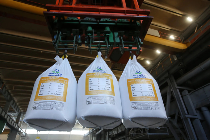 Vietnam's fertilizer imports from Russia saw a dramatic increase, with a rise of 1,372% in volume and 919% in value compared to the previous month, reaching over 70.000 tons, valued at nearly 22.5 million USD.