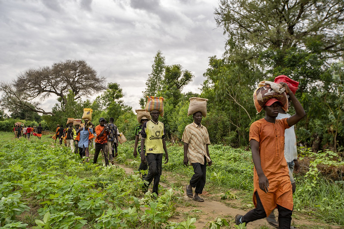 Construction work underway on a flood protection dam in Niger.