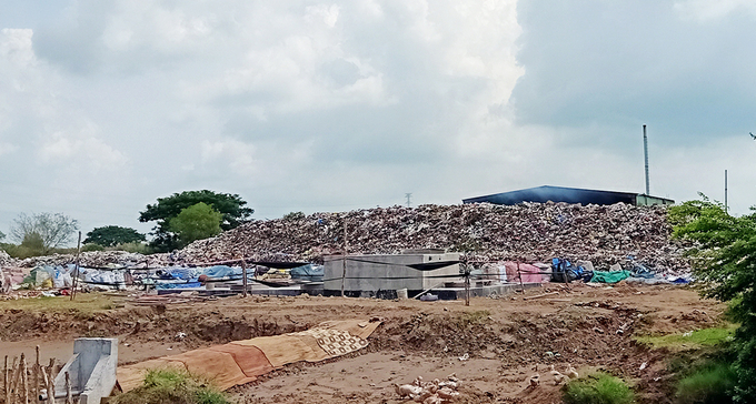 Bãi rác tập trung tại xã Lương Hòa, huyện Châu Thành, tỉnh Trà Vinh. Ảnh: CTV.