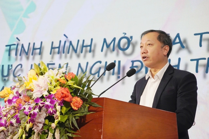 Mr. Nguyen Quang Hieu, Deputy Director of the Plant Protection Department (Ministry of Agriculture and Rural Development), advised that businesses need to enhance their responsibility in complying with market regulations. Photo: Hong Tham.