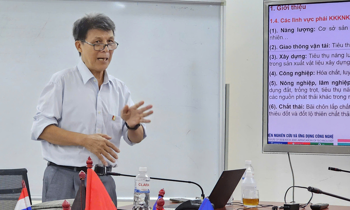 Dr. Le Hai Hung: 'Emissions are essentially an energy use process'. Photo: Bao Thang.