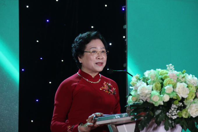 Mrs. Tran Kim Lien, Chairwoman of the Board of Directors of Vinaseed Group, spoke at the inauguration ceremony. Photo: L.K.