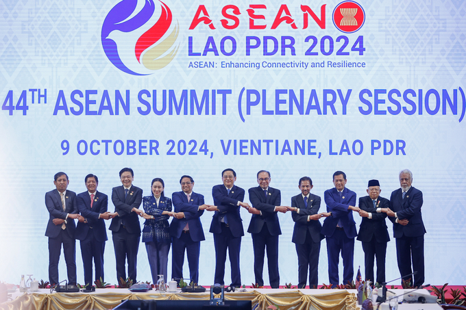 Prime Minister Pham Minh Chinh, along with ASEAN leaders, at the ASEAN Summit. Photo: VGP.