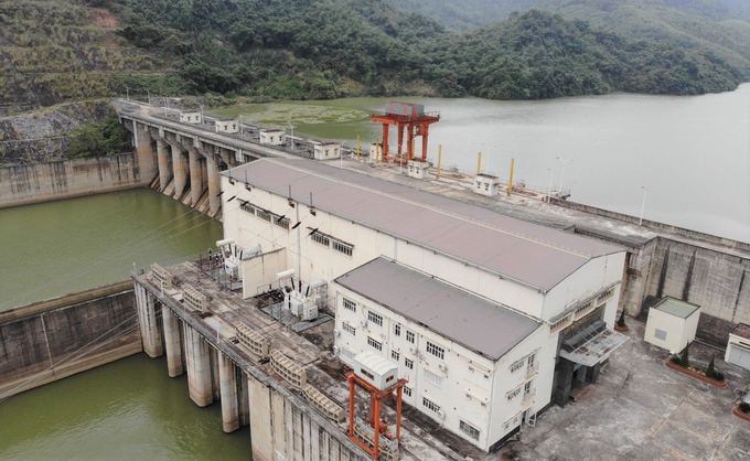 Hàng năm Nhà máy thủy điện Khe Bố luôn chủ động xây dựng kịch bản ứng phó với thiên tai. Ảnh: Khôi An. 