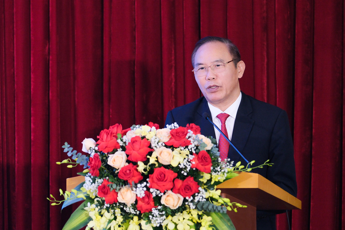 Deputy Minister of Agriculture and Rural Development Phung Duc Tien encouraged the Agricultural Genetics Institutes to continue its mission of introducing scientific and technological advancements to daily life. Photo: Quynh Chi.