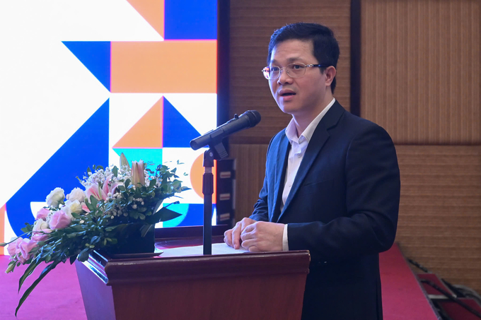 According to Nguyen Van Long, General Director of the Department of Animal Health, the Vietnamese Government has issued a national plan to prevent and control five major animal diseases. Photo: Tung Dinh.