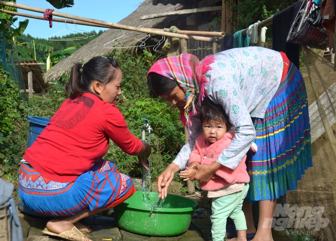 Nhiều vùng ở Tuyên Quang, nhu cầu sử dụng nước sinh hoạt hợp vệ sinh còn rất lớn. Ảnh: Đào Thanh.