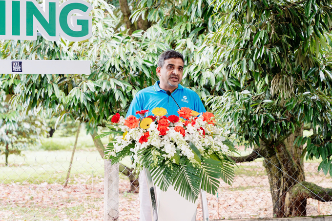 Mr. Kg Krishnamurthy, Director of the Crop Science Division at Bayer Vietnam, shares insights at the BLF launch event. Photo: Hong Thuy.