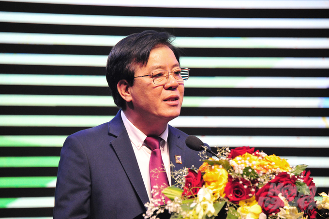 Ngo Van Dong, General Director of Binh Dien Fertilizer Joint Stock Company, stated that improving fertilizer efficiency in rice cultivation constitutes a smart farming process that promote green growth and low emissions in the Mekong Delta. Photo: Le Hoang Vu.