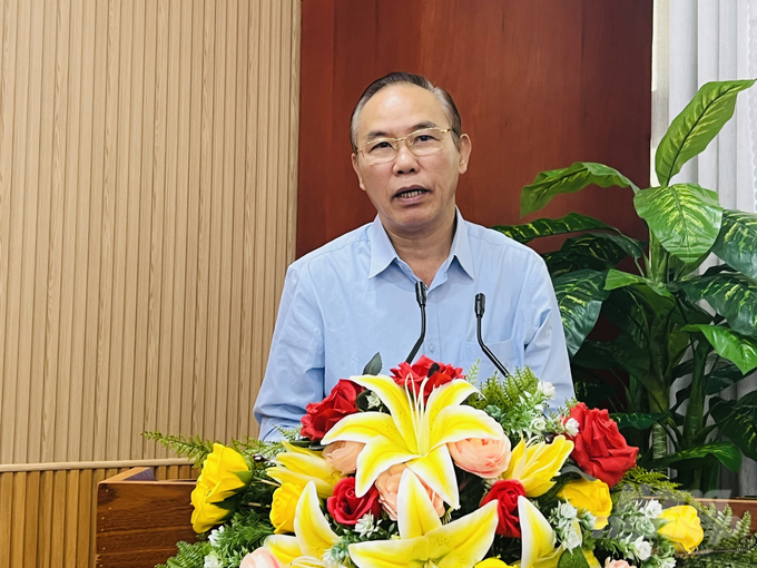 Deputy Minister of Agriculture and Rural Development Phung Duc Tien speaks at the meeting. Photo: Trong Linh.