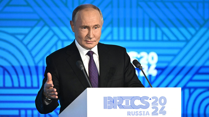 Tổng thống Nga Vladimir Putin phát biểu tại Diễn đàn Doanh nghiệp BRICS ở Moscow, Nga hôm 18/10. Ảnh: Điện Kremlin.