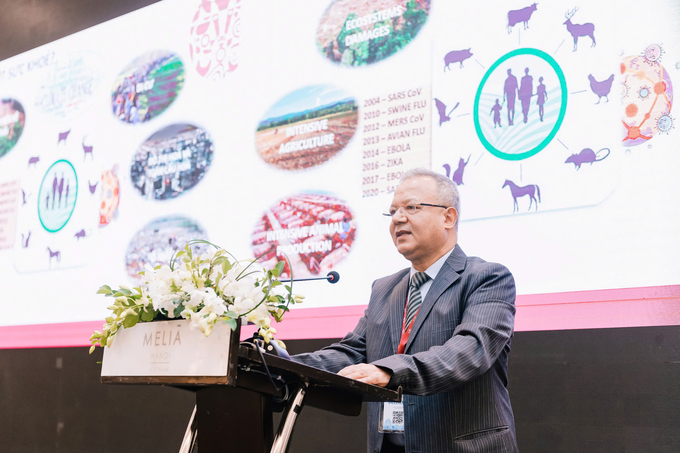 Dr. Gyanendra Gongal presented the Quadripartite One Health Initiatives their its global and regional perspectives. Photo: Tung Dinh.