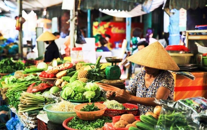 The right to food is a very important aspect, as was strongly presented by the FAO representative, because it is a human right for everybody.