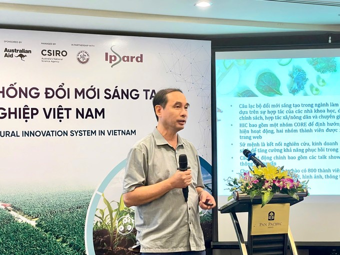 Assoc.Prof.Dr. Dao The Anh, Deputy Director of the Vietnam Academy of Agricultural Sciences, proposed the need to build a flexible intermediary organization to connect participating parties in the innovation system. Photo: TT.